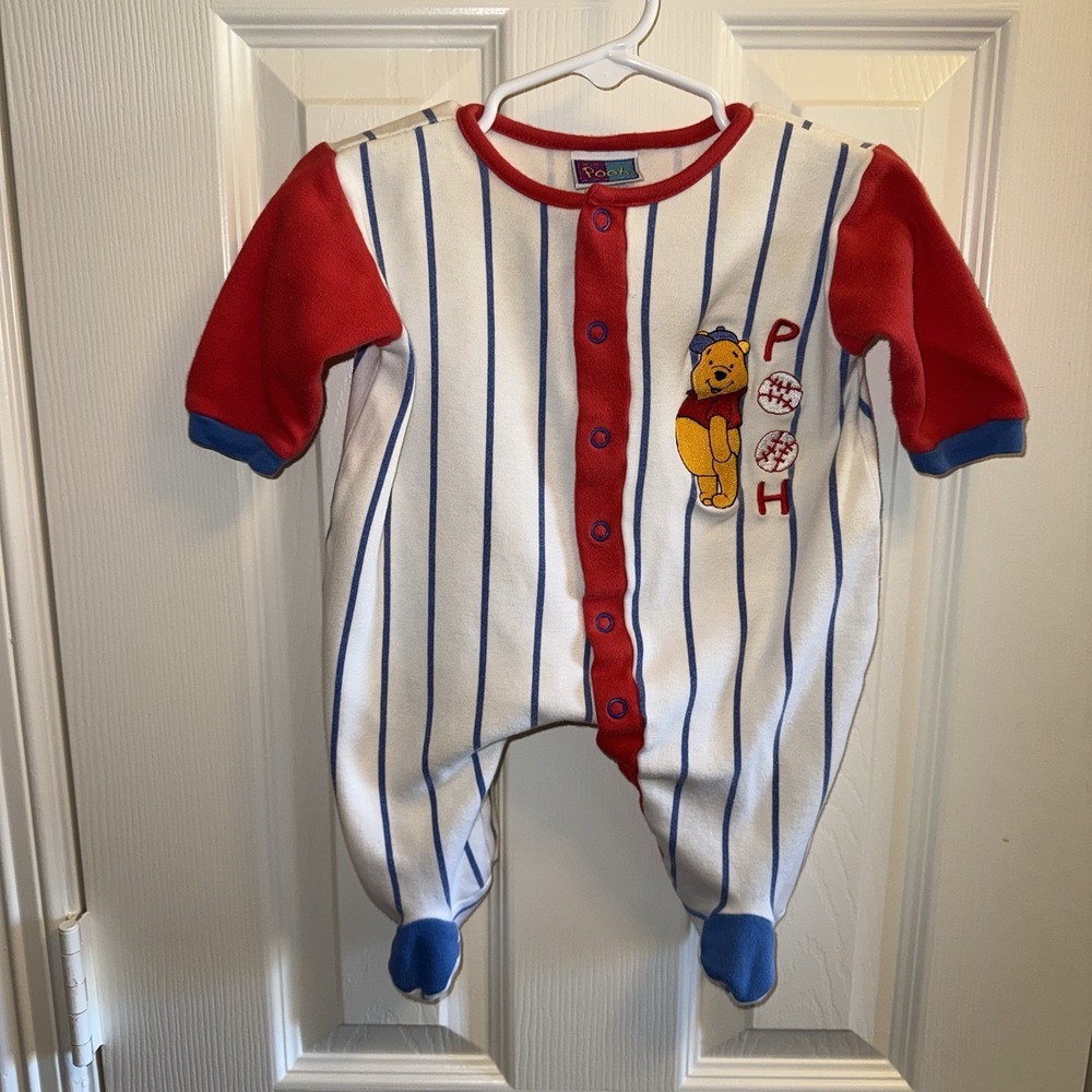 Winnie The Pooh Vintage Baseball‎ Jersey One Piece Sleeper Footies Disney 3-6 Mo